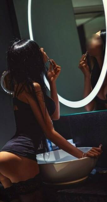 Индивидуалка Виктория +7(981)214-21-80 Питера