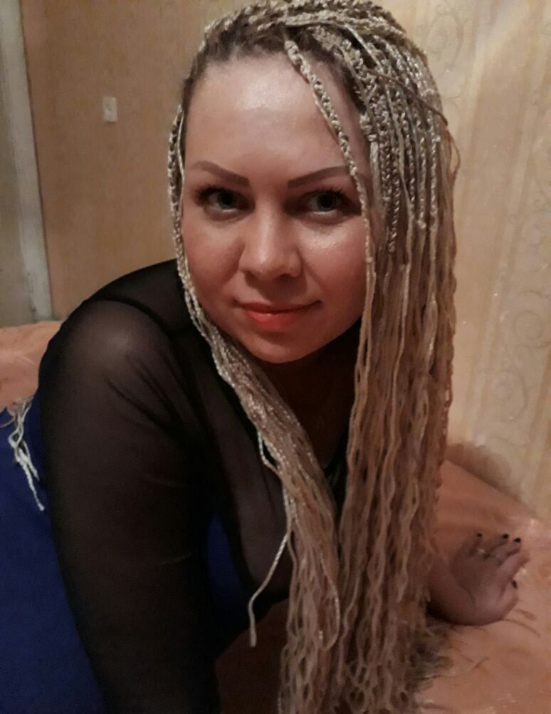 Индивидуалка Питера Оля с 2 размером груди предлагает интим услуги у метро Адмиралтейская  +7(911)263-24-01 - фото 2