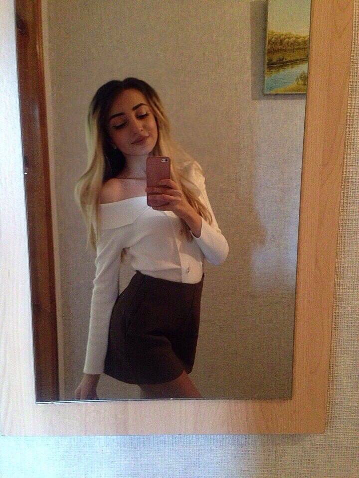 Проститутка Питера Женечка с 3 размером груди предлагает интим услуги у метро Выборгская  +7(911)263-23-04 - фото 2